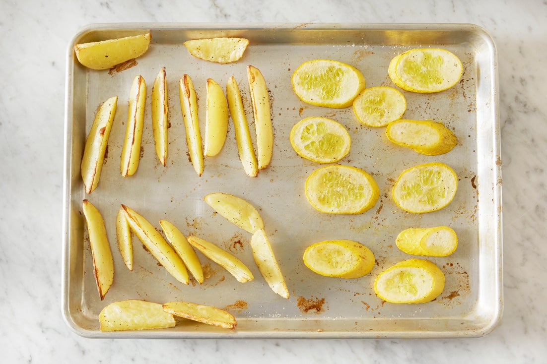 recipe-step-image-Roast the vegetables:}