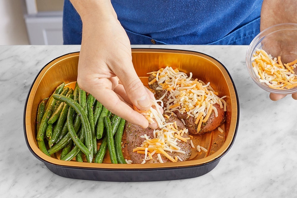 recipe-step-image-Bake the chicken & green beans}
