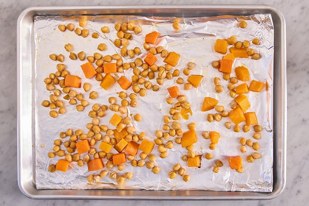 recipe-step-image-Roast the chickpeas & squash}