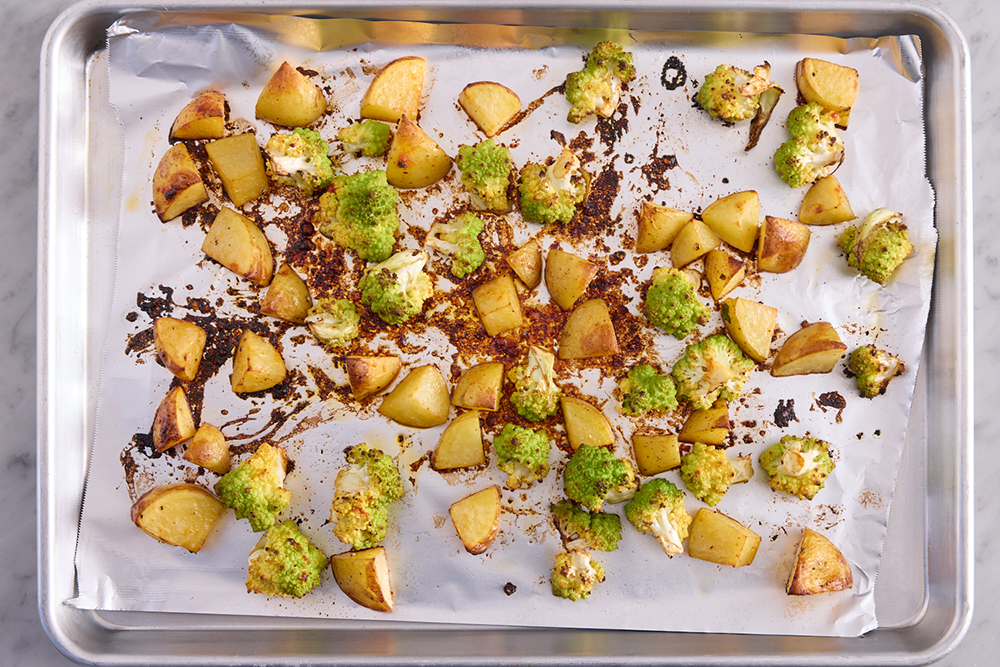 recipe-step-image-Roast the vegetables}