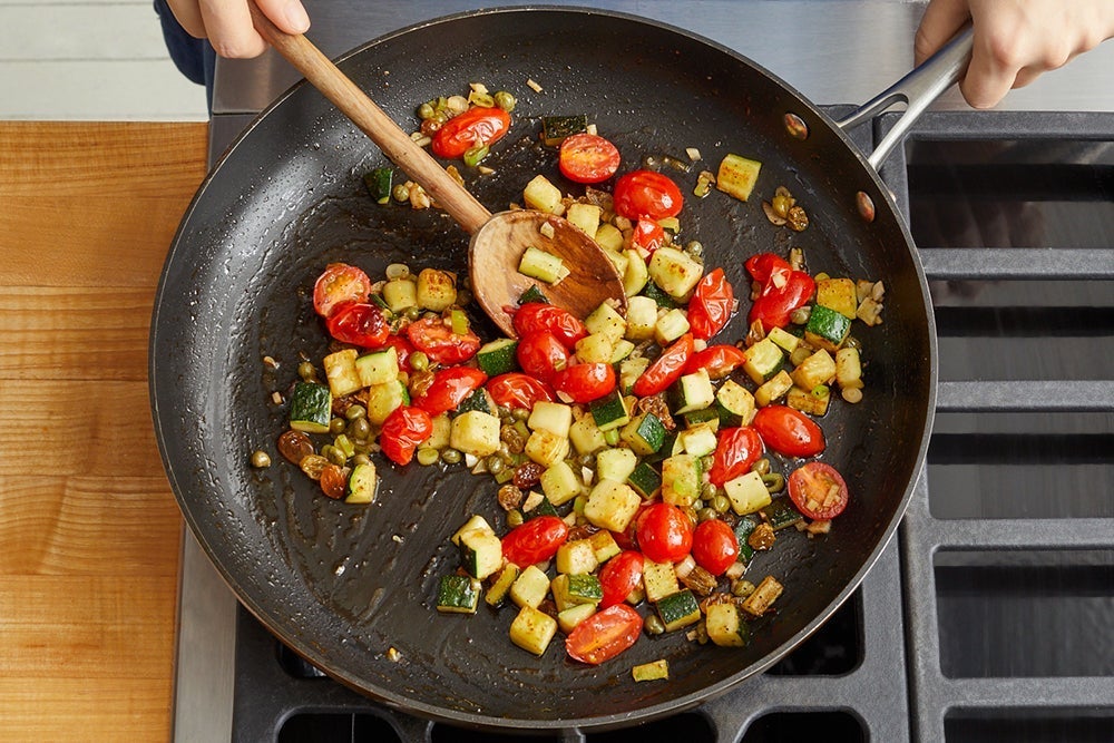 recipe-step-image-Cook the vegetables }