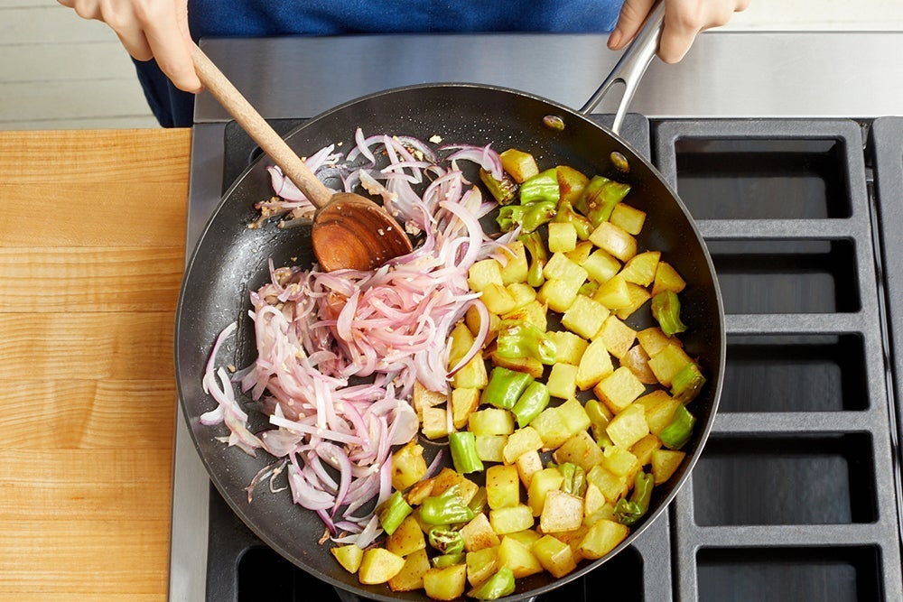 recipe-step-image-Finish the vegetables}