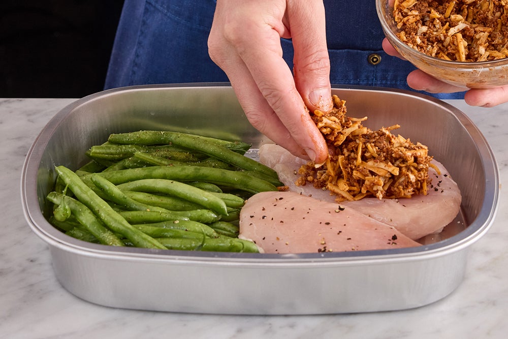 recipe-step-image-Roast the chicken & green beans }