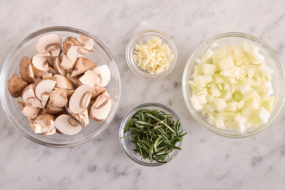 recipe-step-image-Prepare the ingredients}