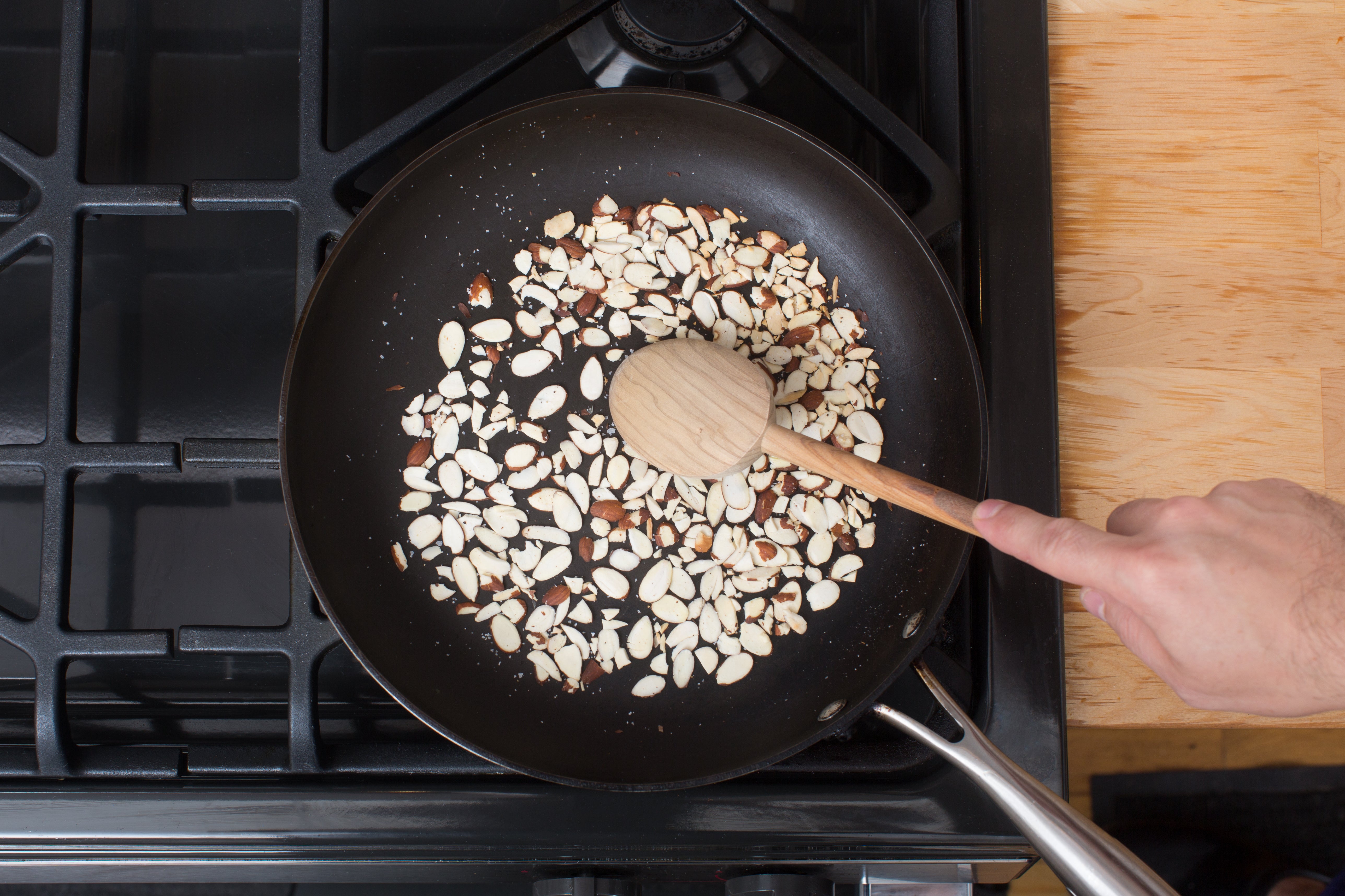 recipe-step-image-Toast the almonds}