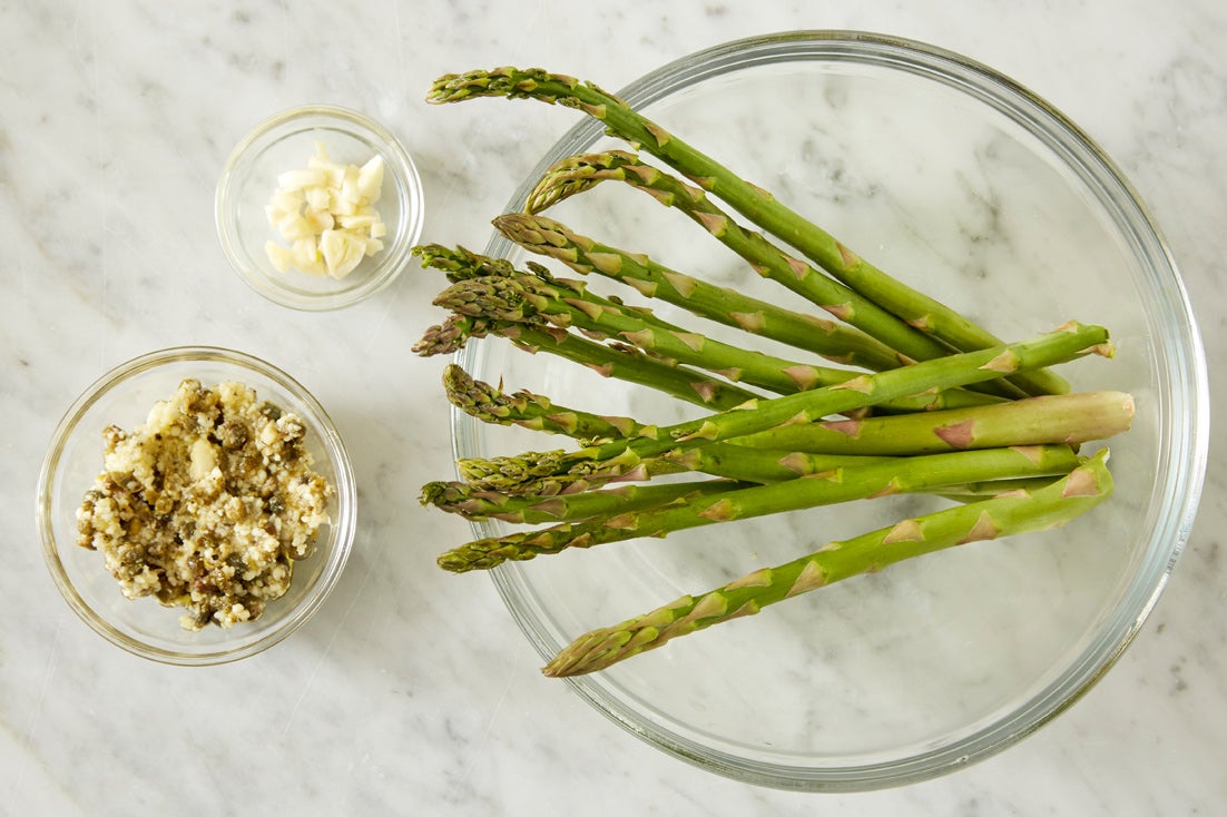 recipe-step-image-Prepare the ingredients & make the caper-garlic paste:}