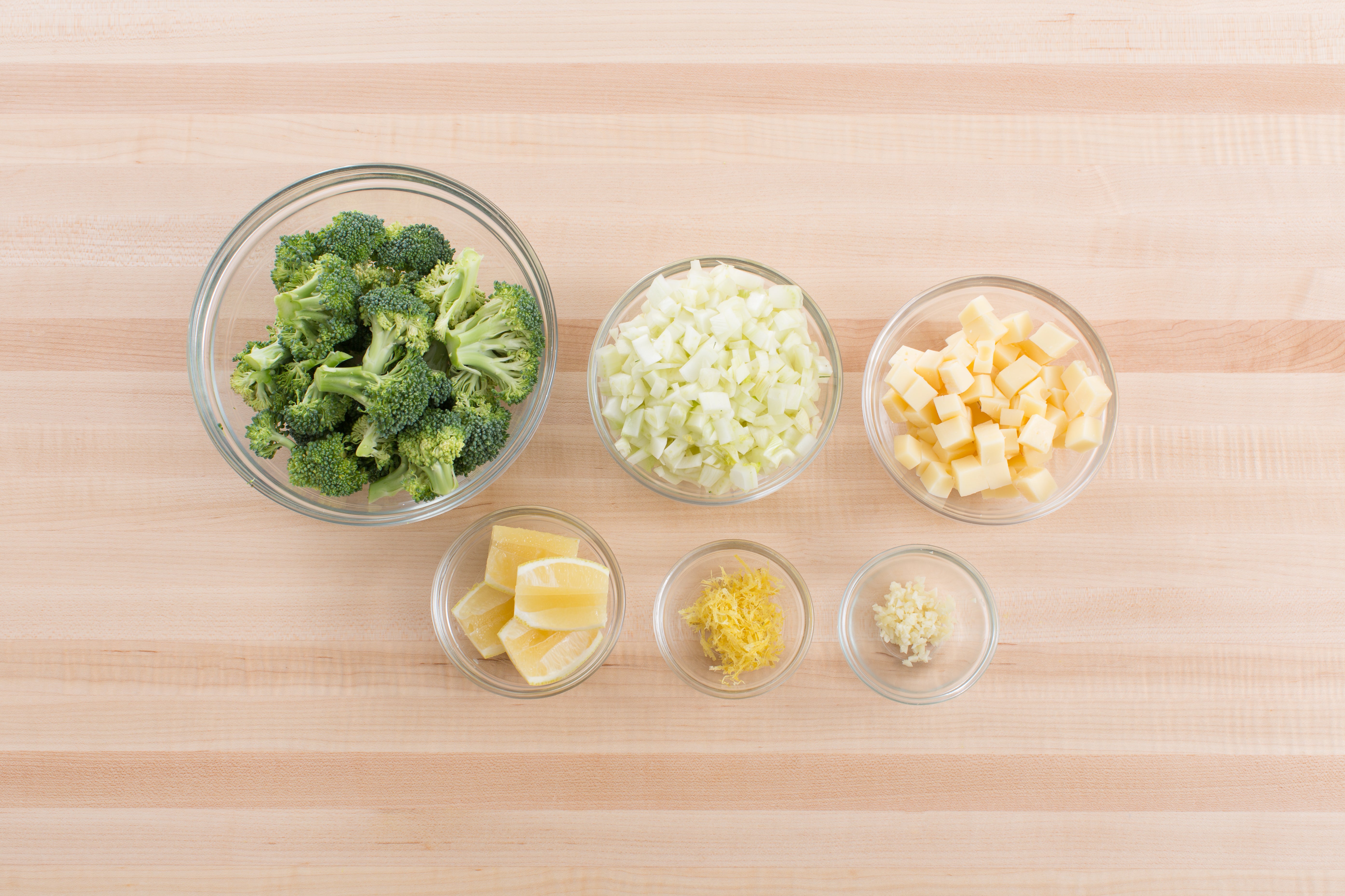 recipe-step-image-Prepare the ingredients}