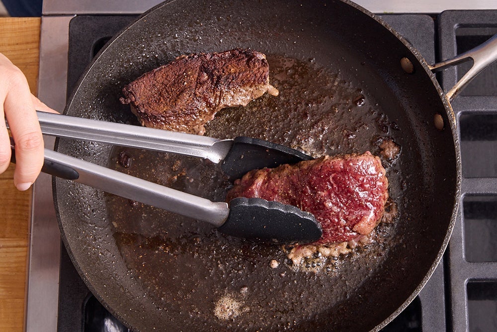 recipe-step-image-Cook the steaks}