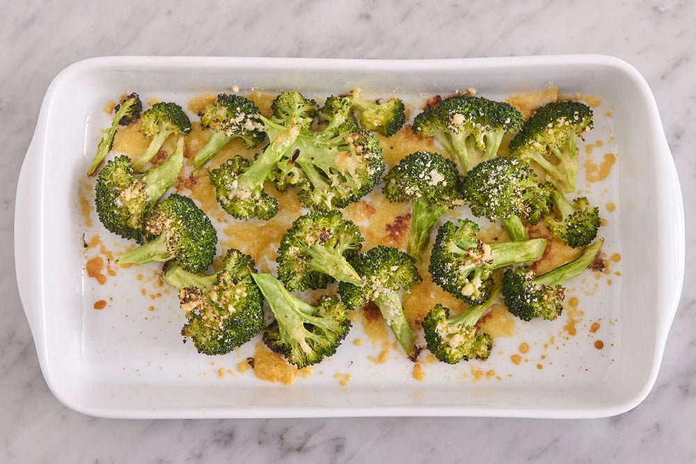 recipe-step-image-Roast the broccoli}