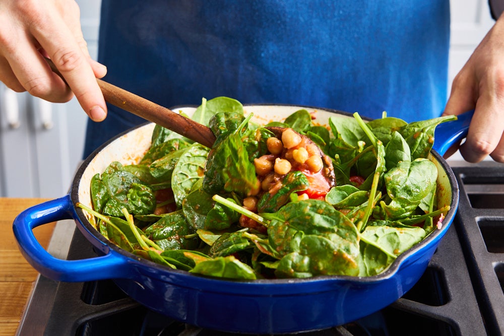 recipe-step-image-Finish the sauce}