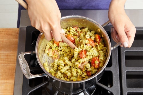 recipe-step-image-Finish the pasta & serve your dish:}