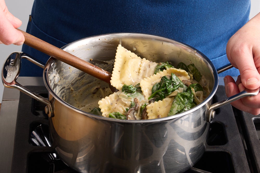 recipe-step-image-Finish the pasta}