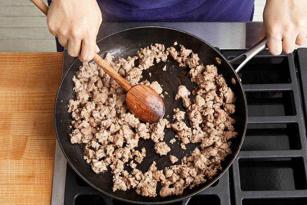 recipe-step-image-Cook the pork}