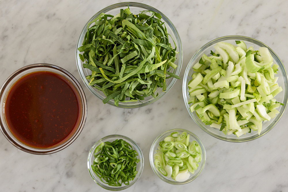 recipe-step-image-Prepare the ingredients & make the sauce}