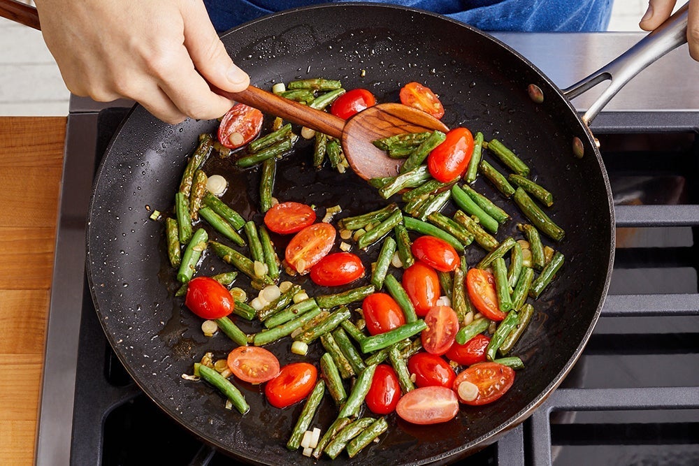 recipe-step-image-Cook the vegetables }