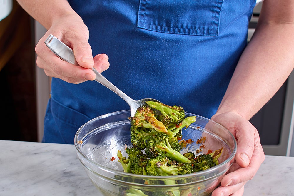 recipe-step-image-Finish the broccoli & serve your dish}