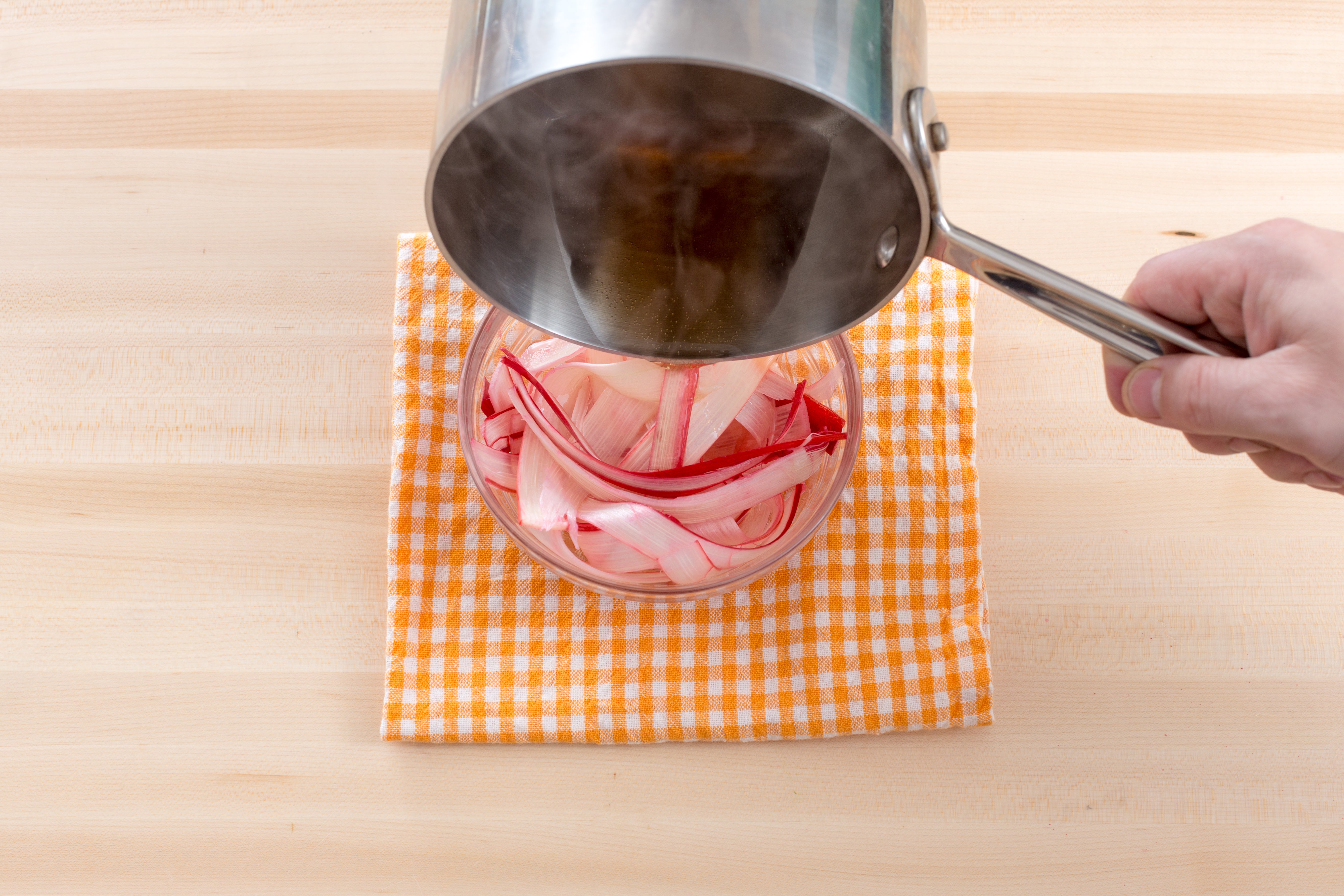 recipe-step-image-Pickle the rhubarb:}