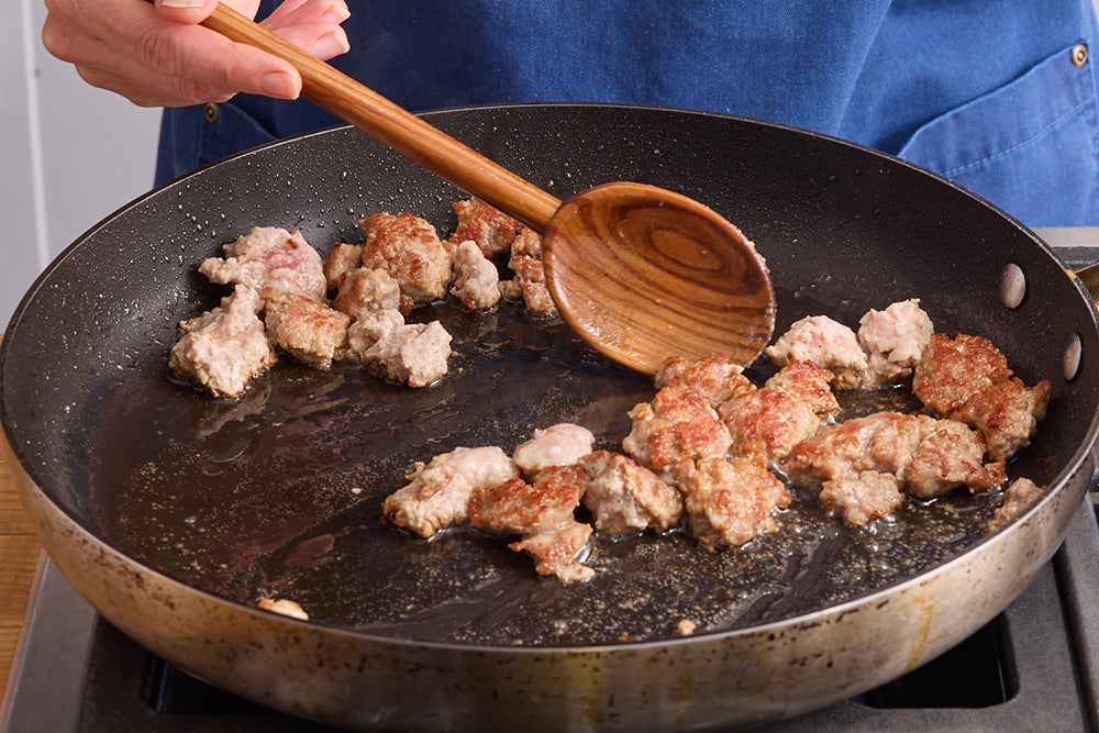 recipe-step-image-Start the stir-fry}