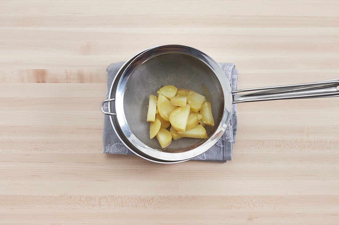 recipe-step-image-Cook the potato:}