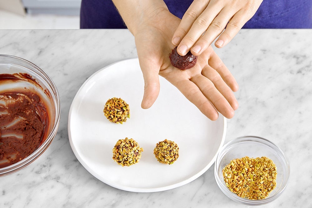 recipe-step-image-Make the chocolate truffles}