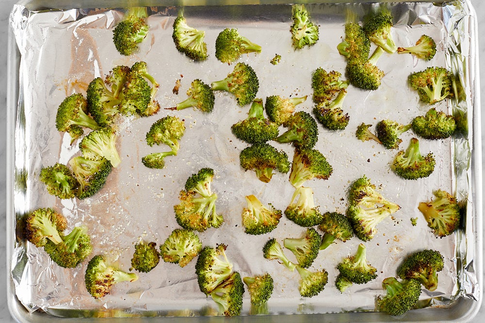 recipe-step-image-Roast the broccoli}