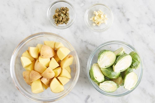 recipe-step-image-Prepare the ingredients}