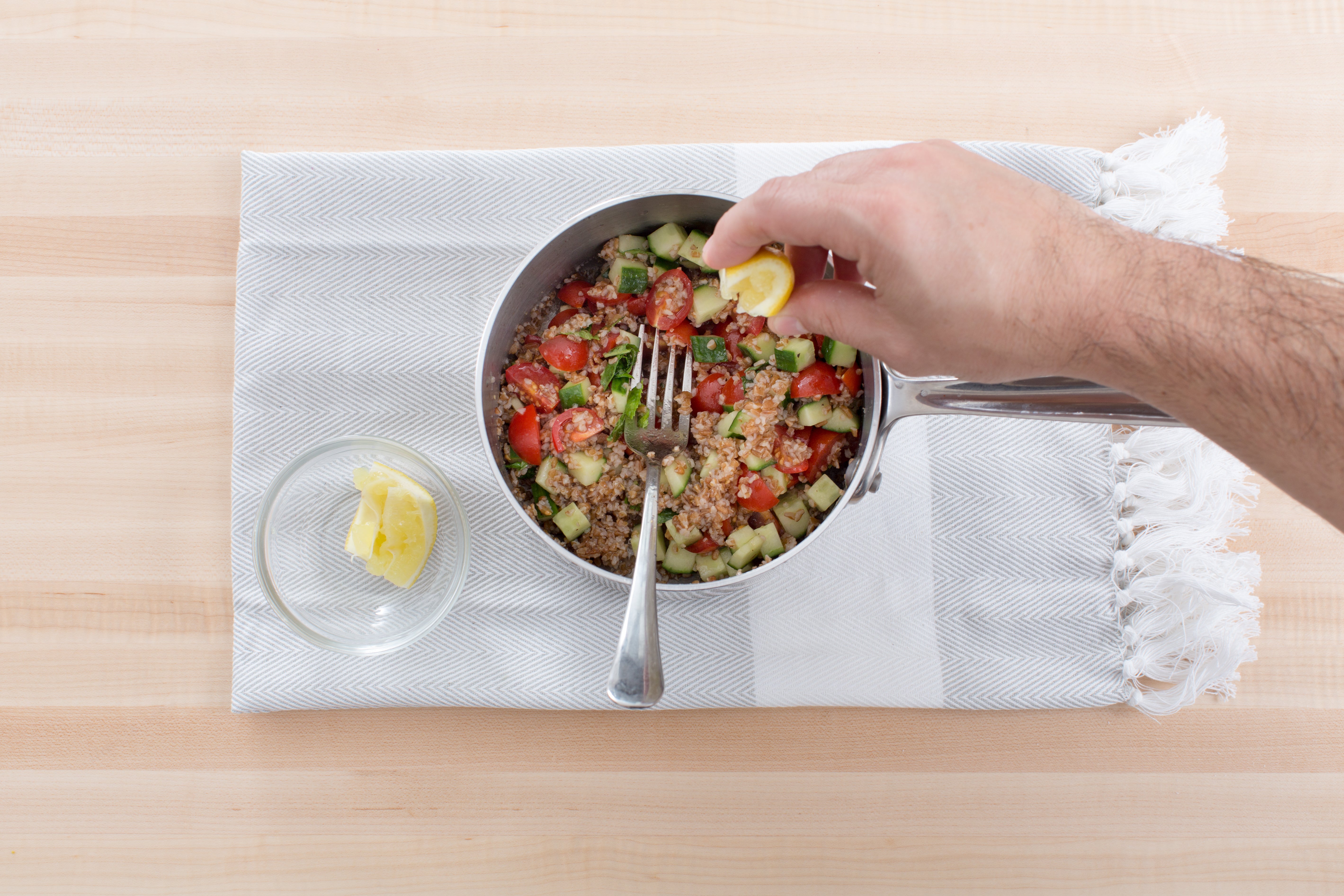 recipe-step-image-Make the tabbouleh:}