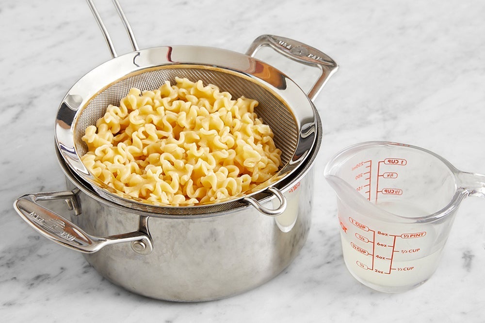 recipe-step-image-Cook the pasta}