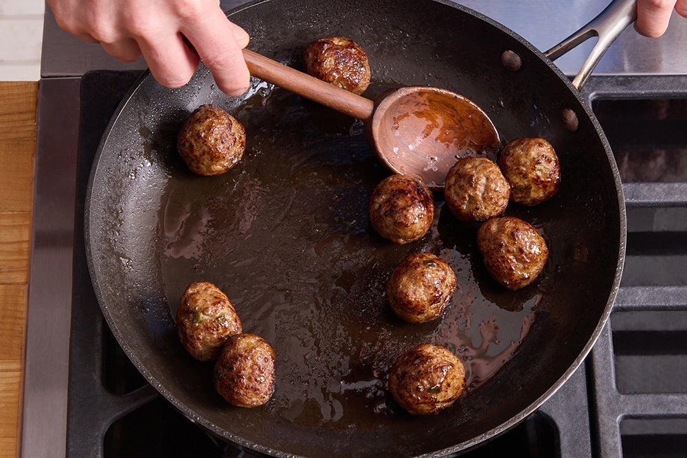 recipe-step-image-Cook the meatballs }