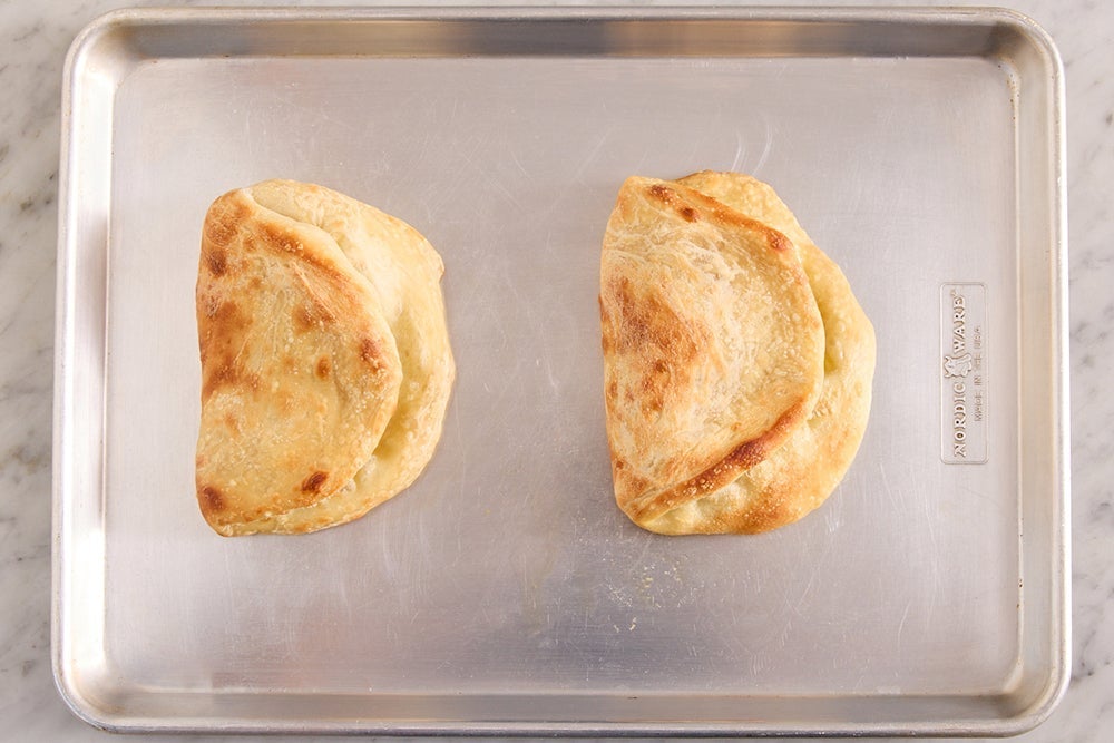 recipe-step-image-Bake the pizza pockets }