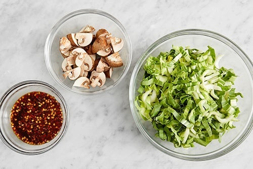 recipe-step-image-Prepare the ingredients & make the sauce}