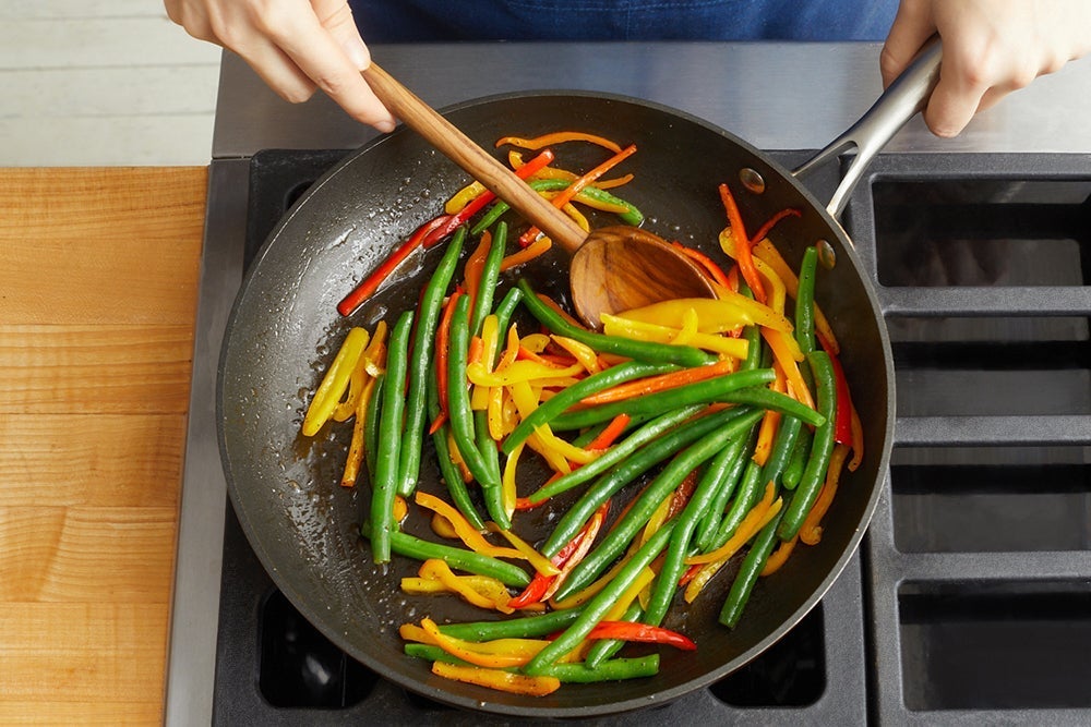 recipe-step-image-Cook the vegetables}