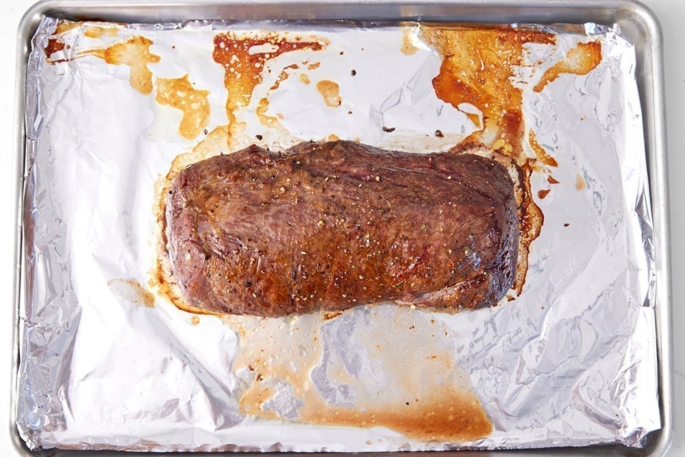 recipe-step-image-Prepare & roast the beef}