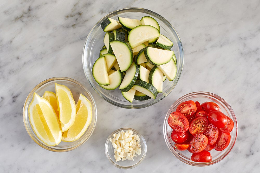 recipe-step-image-Prepare the ingredients}