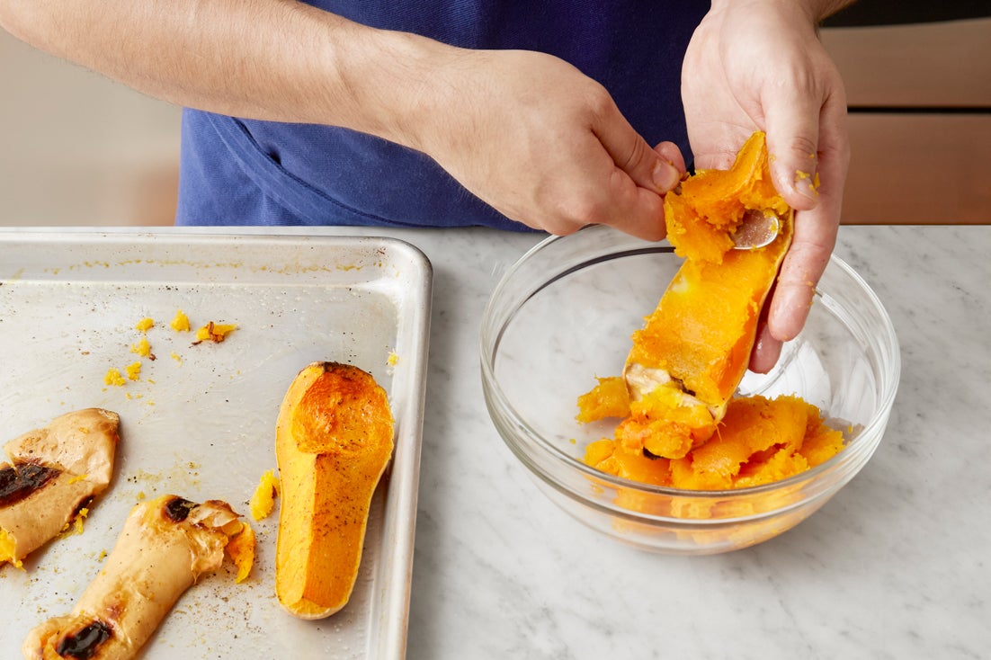 recipe-step-image-Roast & mash the squash:}