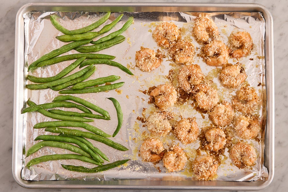 recipe-step-image-Bake the shrimp & green beans}