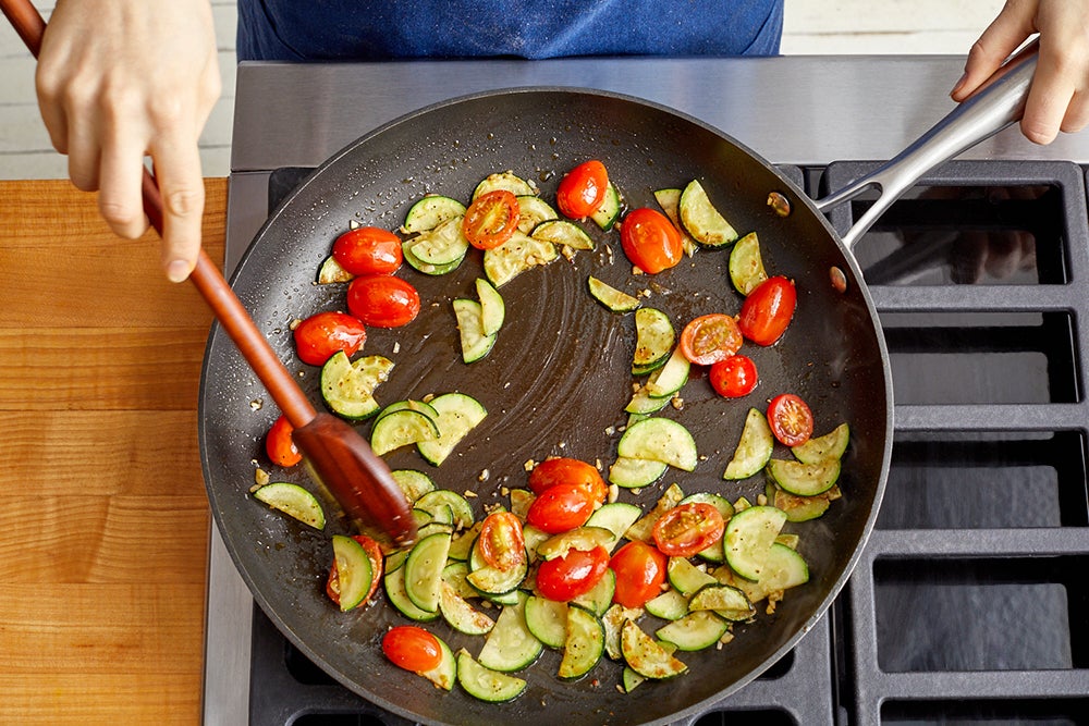 recipe-step-image-Cook the vegetables}