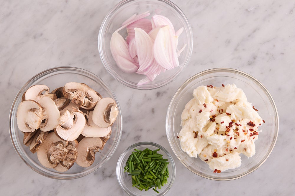 recipe-step-image-Prepare the ingredients}