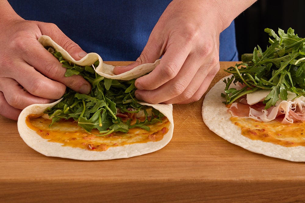 recipe-step-image-Assemble the wraps & serve your dish}