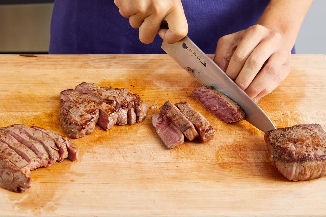 recipe-step-image-Slice the steak & serve your dish}