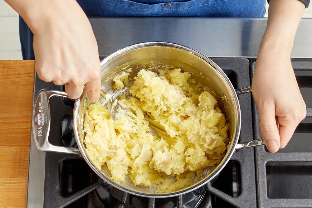 recipe-step-image-Cook & mash the potatoes}