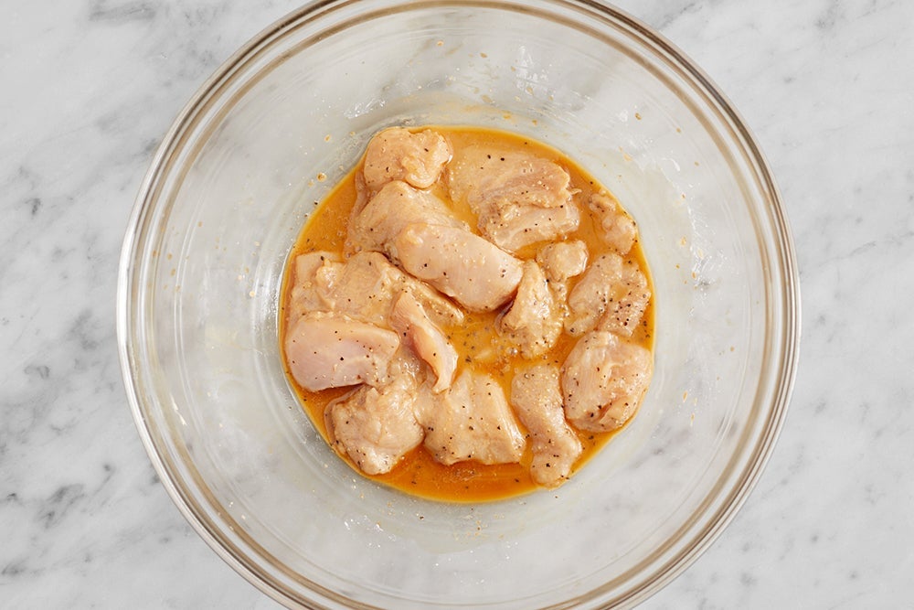 recipe-step-image-Marinate the chicken}