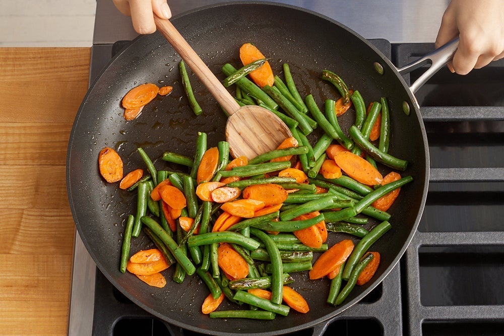 recipe-step-image-Cook the vegetables}