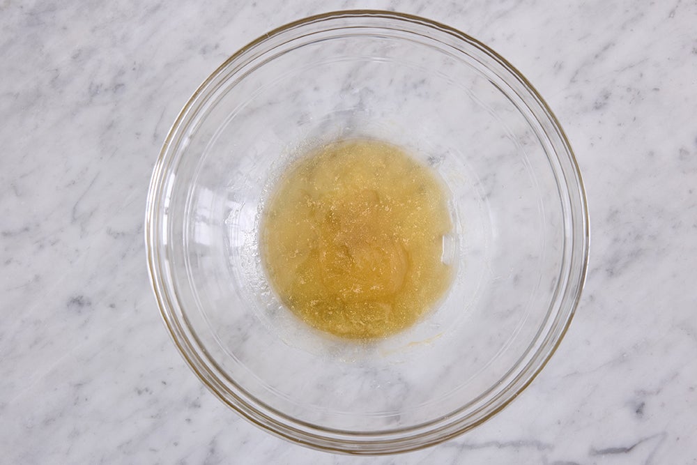 recipe-step-image-Make the maple glaze}