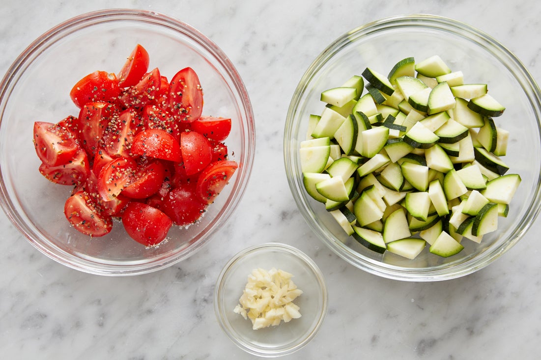 recipe-step-image-Prepare the ingredients:}