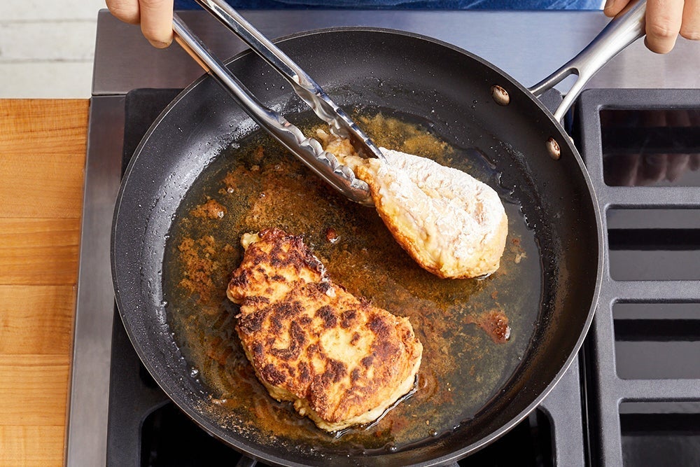 recipe-step-image-Cook the chicken }