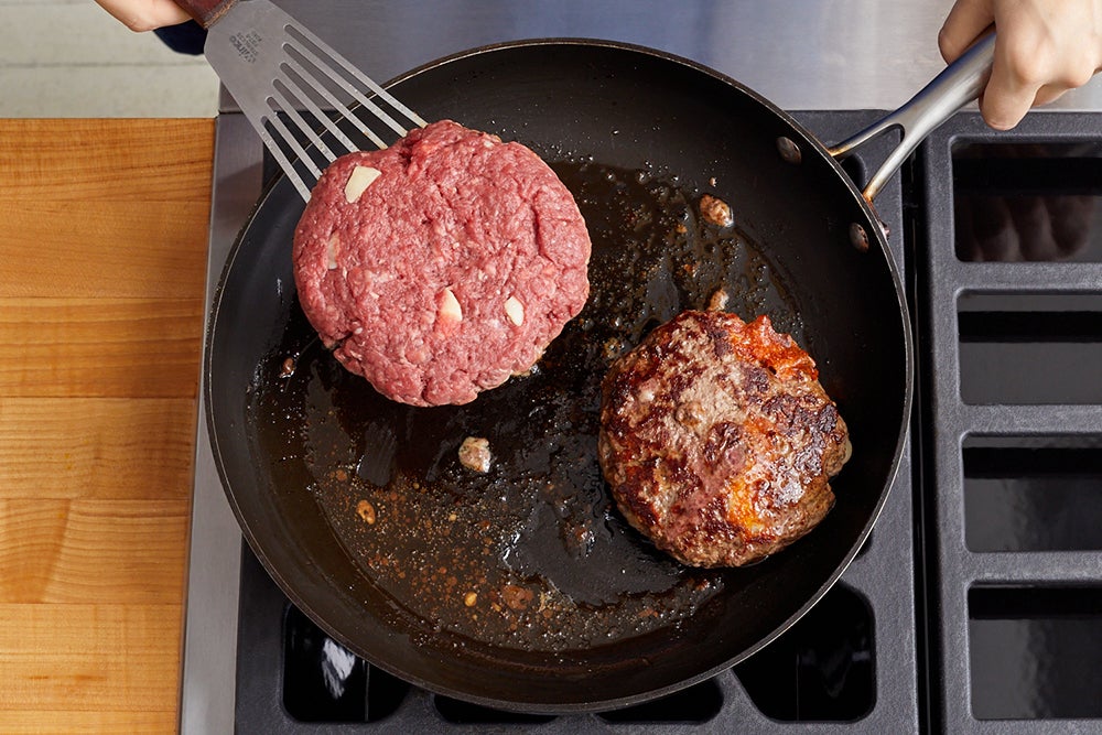 recipe-step-image-Cook the patties}
