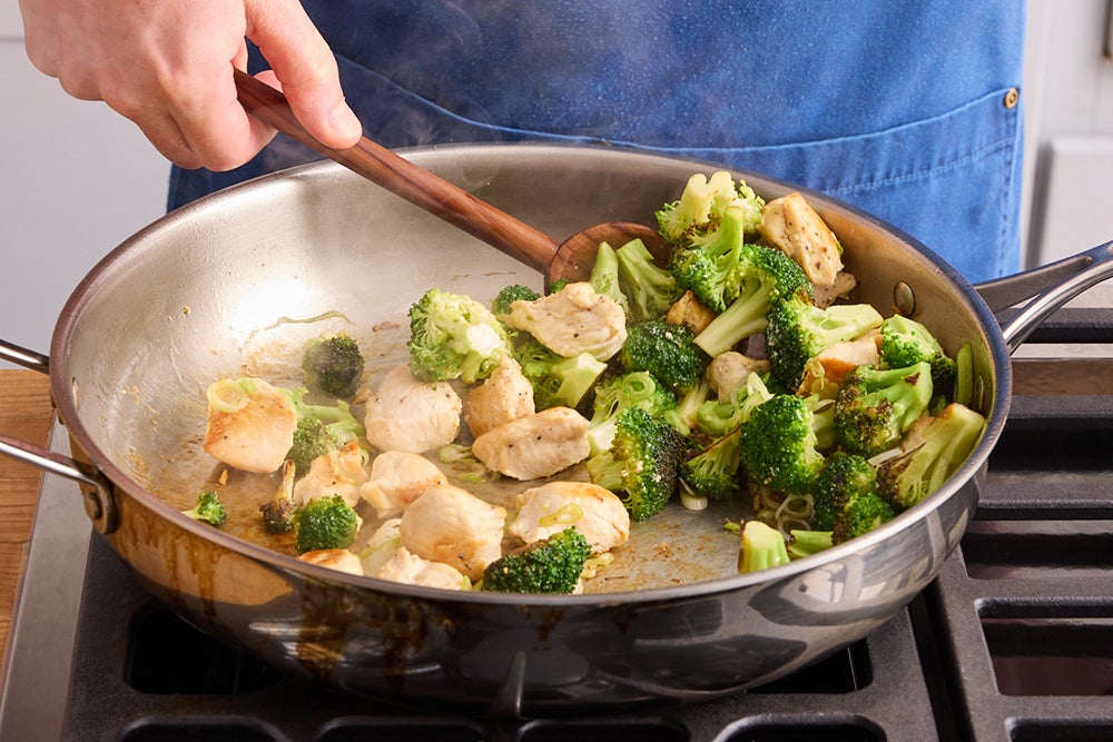recipe-step-image-Start the stir-fry}