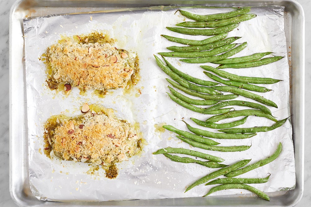 recipe-step-image-Roast the fish & green beans}