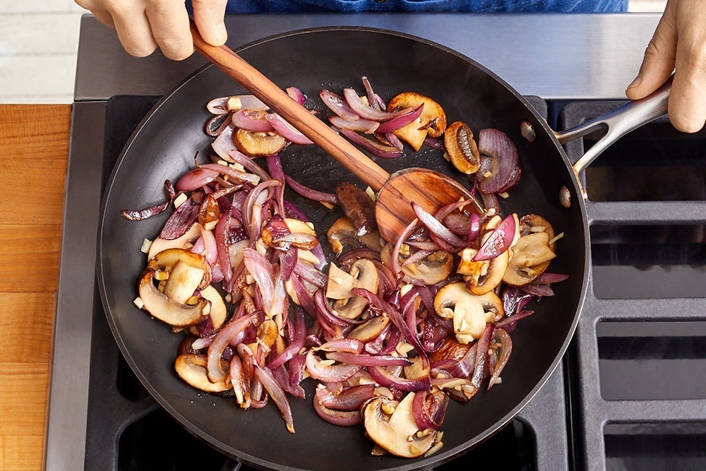recipe-step-image-Cook the vegetables}